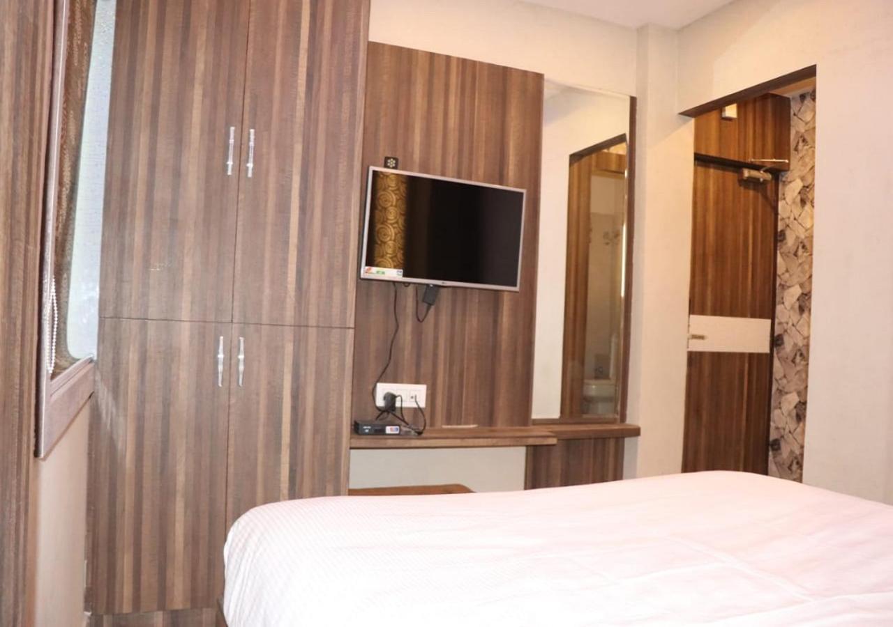 Hotel Angina Kalkutta Kültér fotó