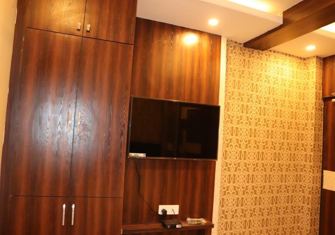 Hotel Angina Kalkutta Kültér fotó