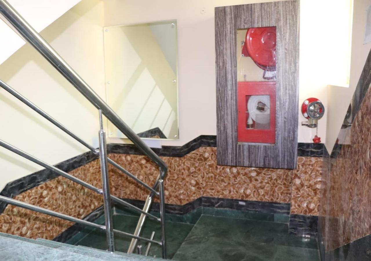 Hotel Angina Kalkutta Kültér fotó