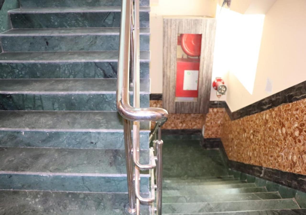 Hotel Angina Kalkutta Kültér fotó